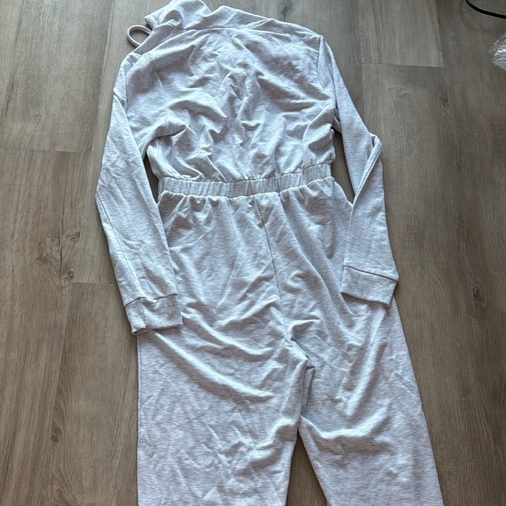 Lovestitch Heather Gray Jumpsuit sz M - Picture 10 of 11